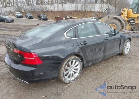 2017 Volvo S90 T6 Momentum z USA, uszkodzony, nr VIN YV1A22MK4H1003960